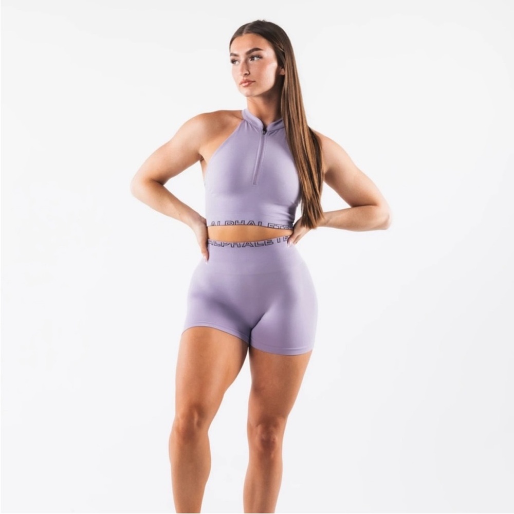 Alphalete Aquari Light Purple Amplify SE Gravity Shorts EUC - Picture 3 of 11